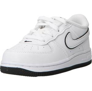 Nike Sportswear Tenisky 'FORCE 1' černá / bílá
